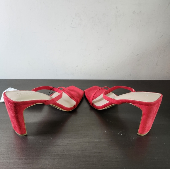 The Drop Avery Red Faux Suede 2 Strap Square Toe High Heel Sandals Size 9M NWT - Picture 6 of 11